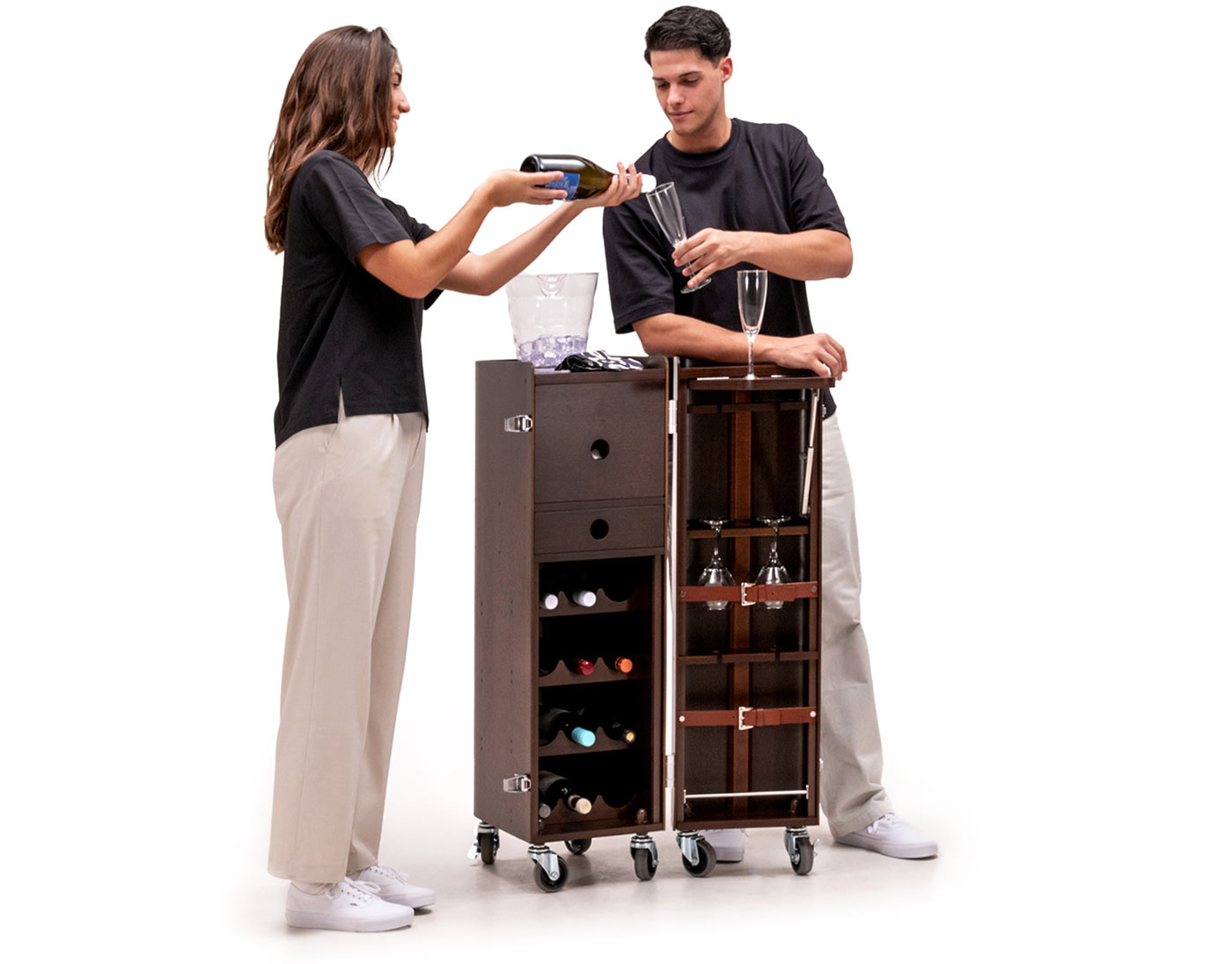 trunk series close